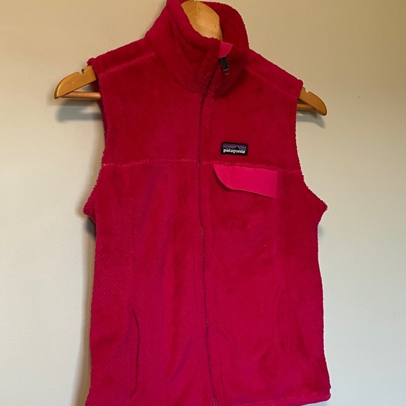 Patagonia Hot Pink Fleece Vest - Picture 2 of 6